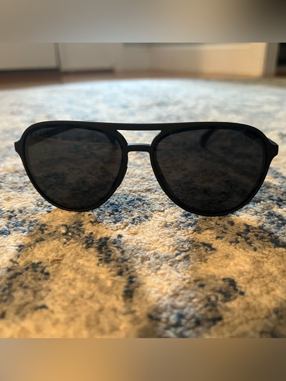 Men's Black Aviator Sunglasses - Classic Polarized Style